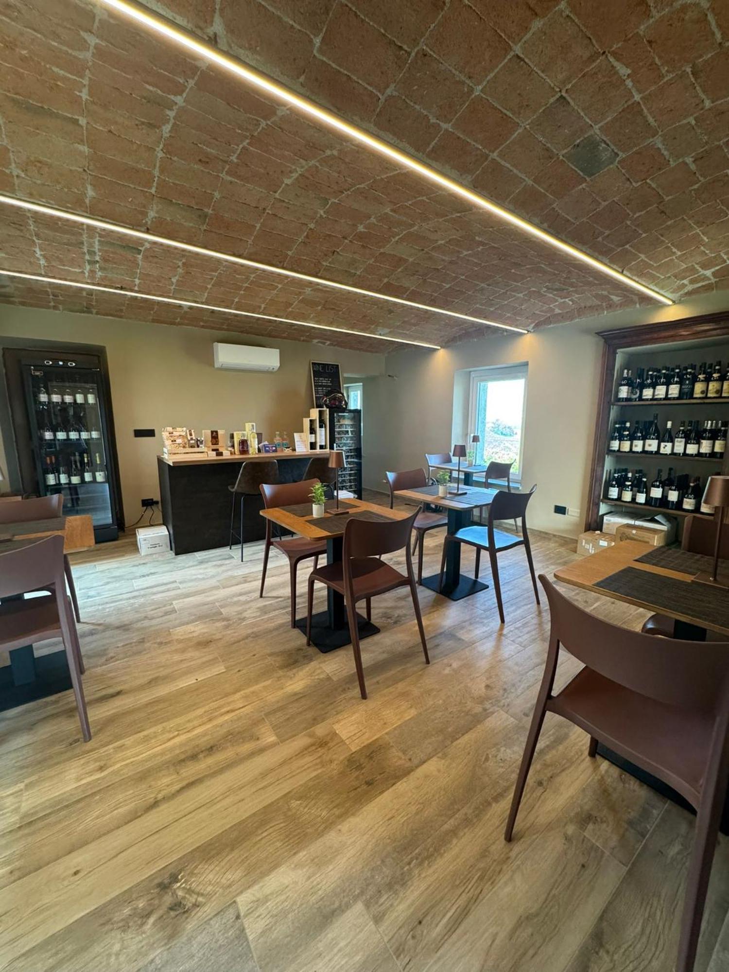 Villa Barbero Alba Langhe Mango ภายนอก รูปภาพ